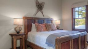 Rustic Montana Furniture Queen Bed